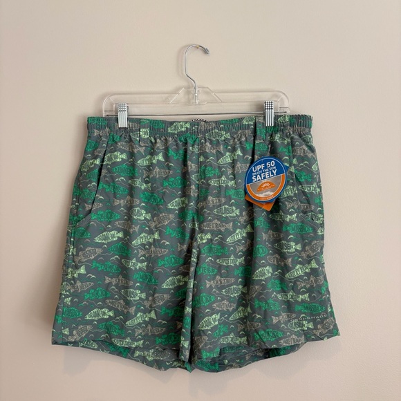 Columbia PFG Super Backcast Lined Green Fish Print Swim Trunks Size L - Picture 1 of 8